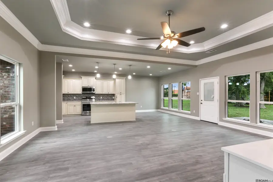 5753 Grand Dr, Baton Rouge, LA 70811 - #2