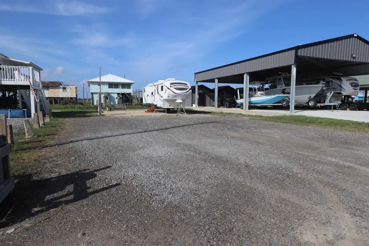 152 Plum St, Grand Isle, LA 70358 - #1