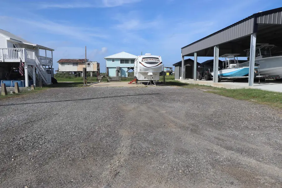 152 Plum St, Grand Isle, LA 70358 - #2