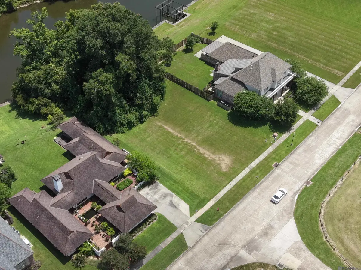 Island Dr, Plaquemine, LA 70764 - #1