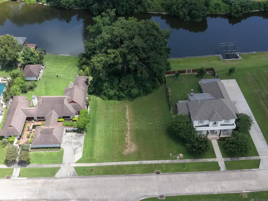 Island Dr, Plaquemine, LA 70764 - #2