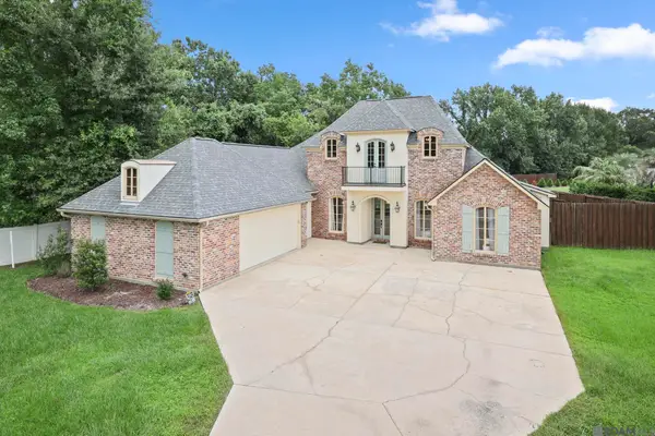 36487 Rue Lamonte Ct, Prairieville, LA 70769