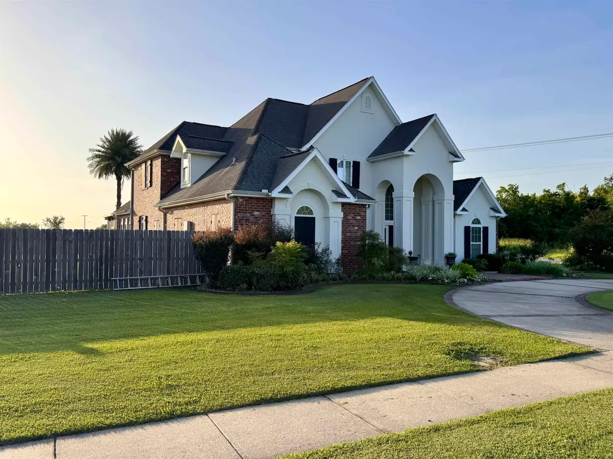 400 Renwick, Berwick, LA 70342 - #1
