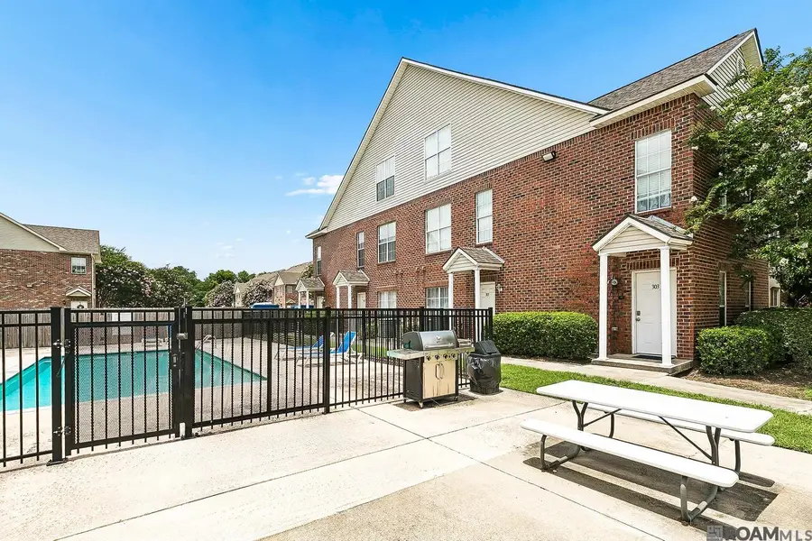 4625 Burbank Dr #304, Baton Rouge, LA 70820 - #2