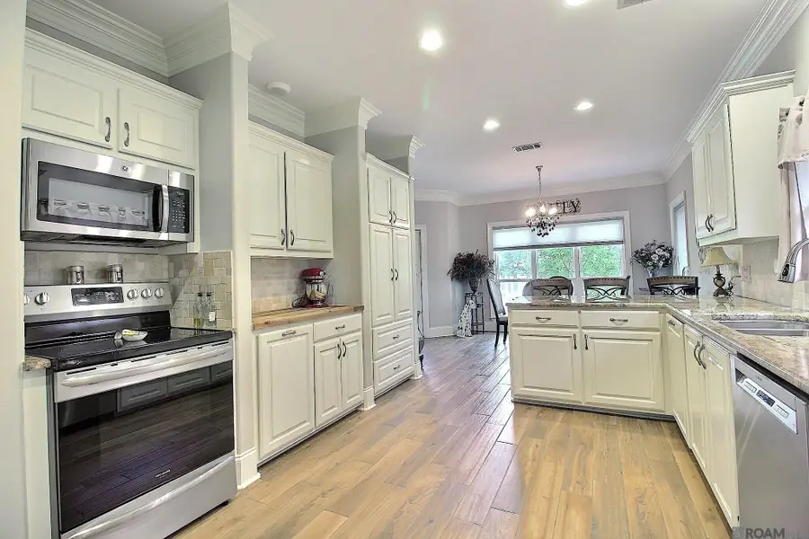 12578 N Lakeshore Dr, Walker, LA 70785 - #2