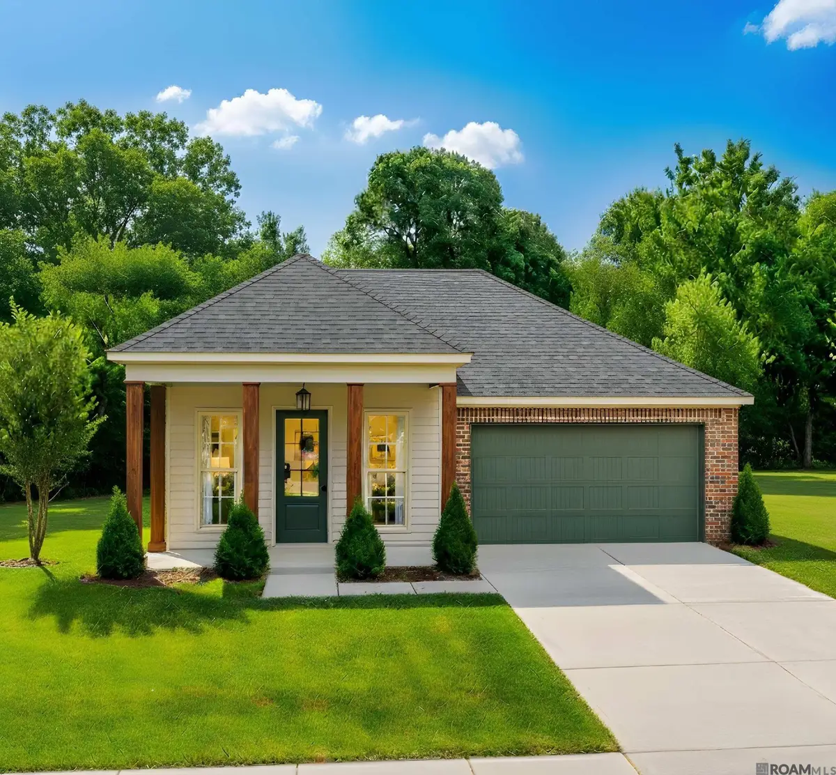 13037 Magnolia Square Dr, Central, LA 70818 - #1