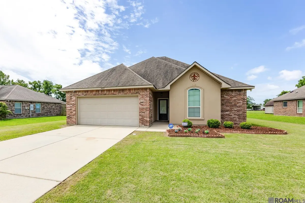 4602 Sugar Hollow Ln, Addis, LA 70710 - #1