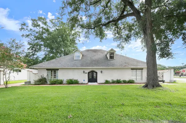 8851 Menlo Dr, Baton Rouge, LA 70808