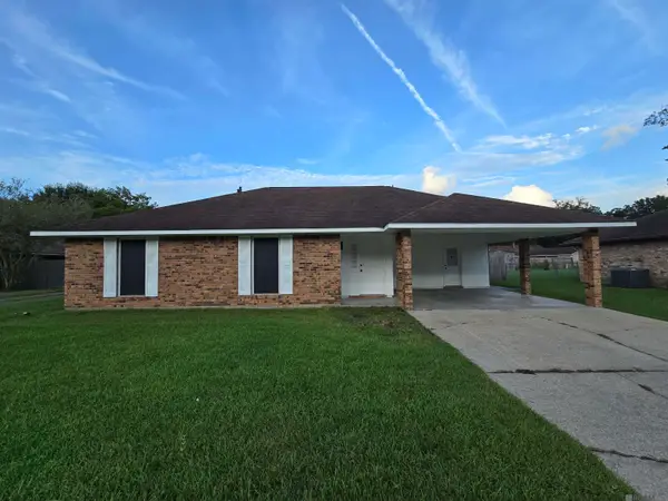 3454 Sterling Dr, Baton Rouge, LA 70814