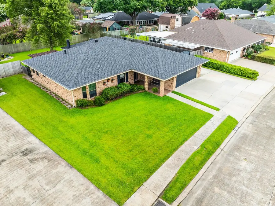 115 Mcallen Drive, Houma, LA 70360 - #2