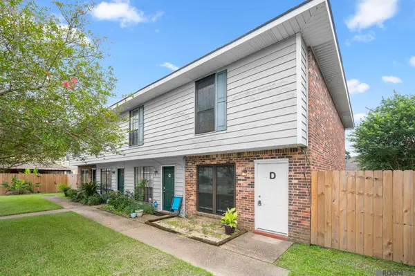 540 S Flannery Rd #14-D, Baton Rouge, LA 70815