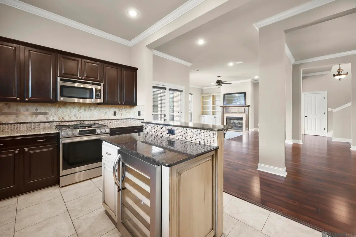 37441 Amalfi Dr, Prairieville, LA 70769 - #1