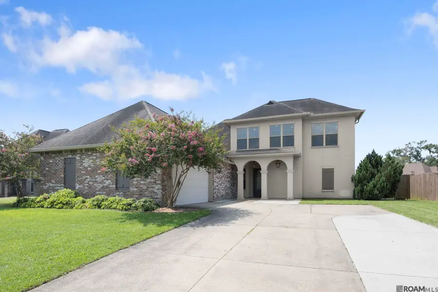 37441 Amalfi Dr, Prairieville, LA 70769 - #2