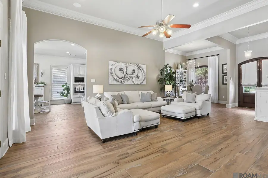 37188 Lakeshore Ave, Prairieville, LA 70769 - #3