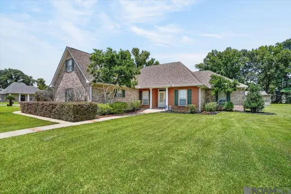 16255 Oakland Dr, Rosedale, LA 70772