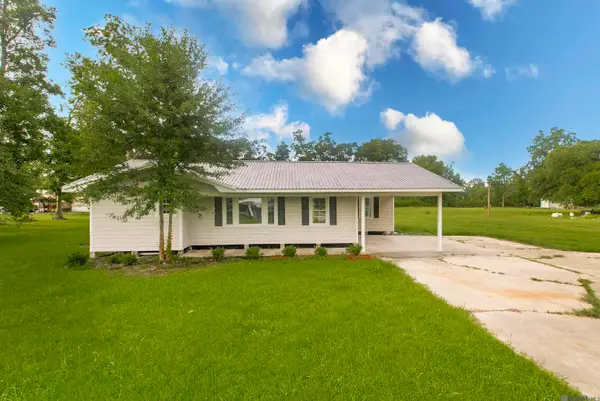 1068 Albert Calais, Breaux Bridge, LA 70715