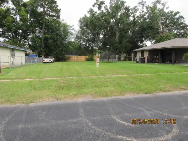 312 Crestview Ave, Baton Rouge, LA 70807