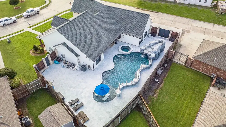 174 Bayou Lafourche Drive, Thibodaux, LA 70301 - #3