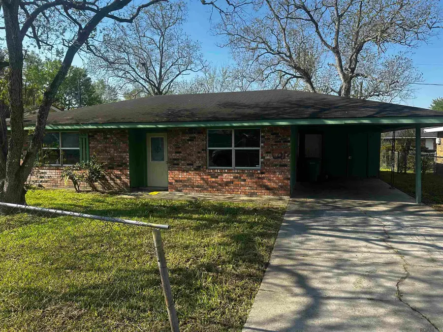 412 Willow St, Labadieville, LA 70372 - #2