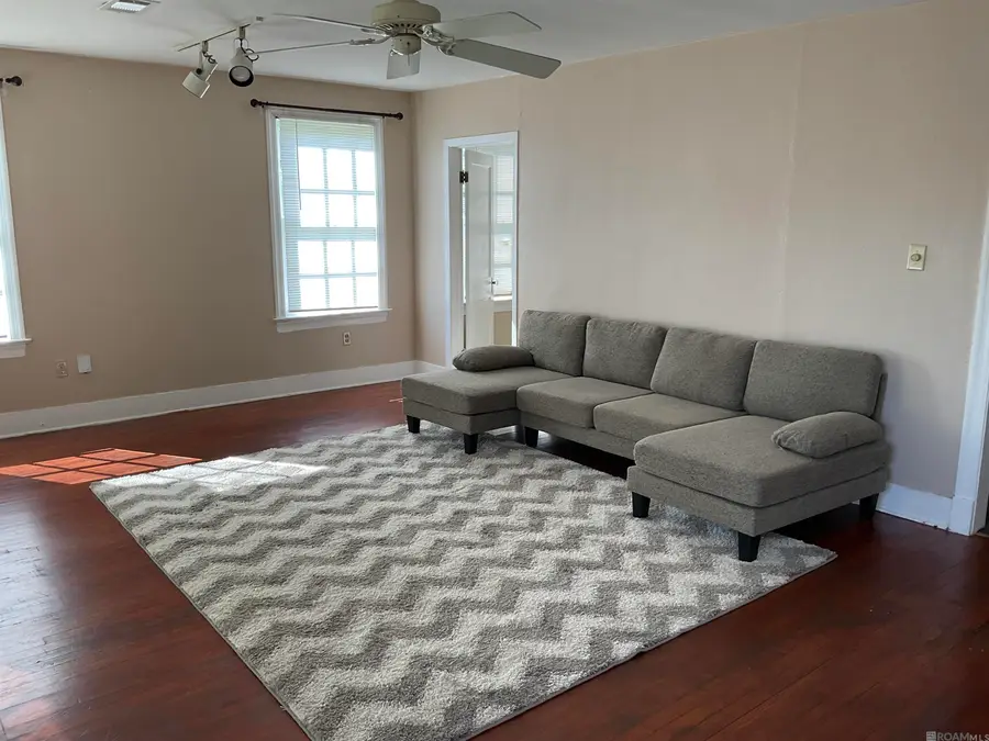 4760 Perkins Rd, Baton Rouge, LA 70808 - #2