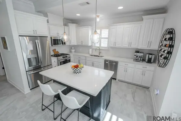 6115 Jonathan Alaric Ave, Gonzales, LA 70737