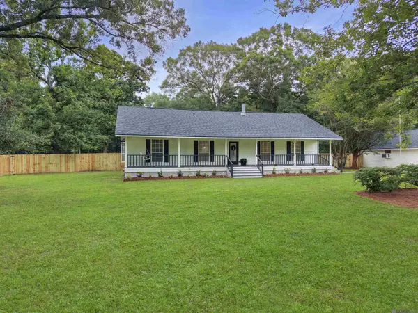 9335 Jennifer Lynn Rd, Denham Springs, LA 70706