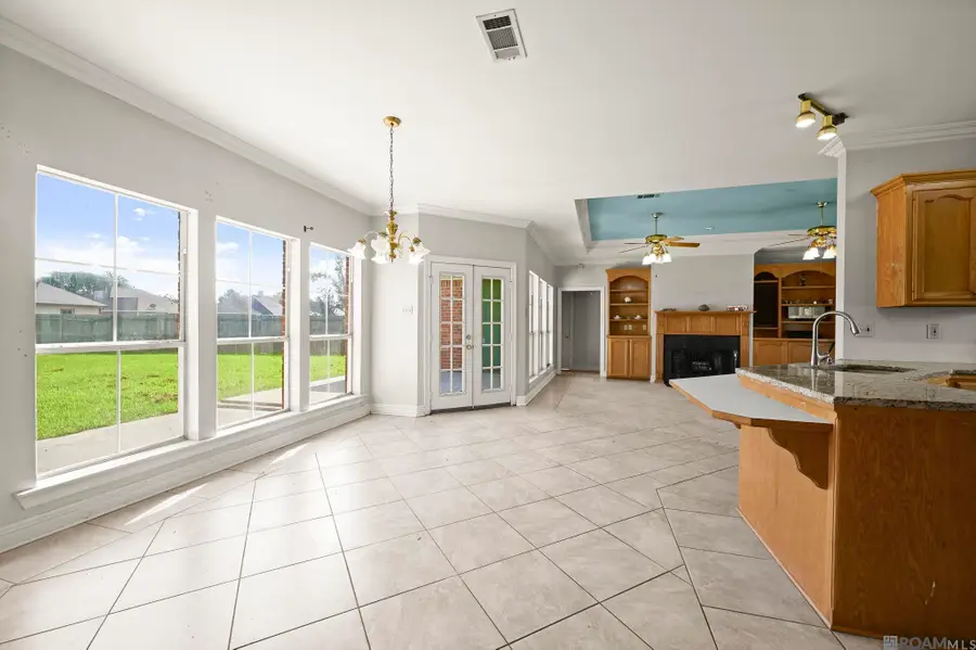 38278 Oakleigh Ln, Prairieville, LA 70769 - #3