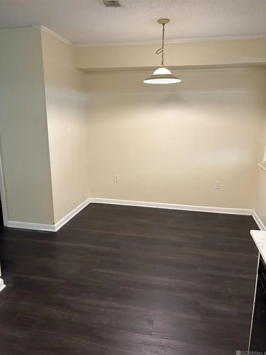 5155 S Oaks Dr, Baton Rouge, LA 70816 - #3