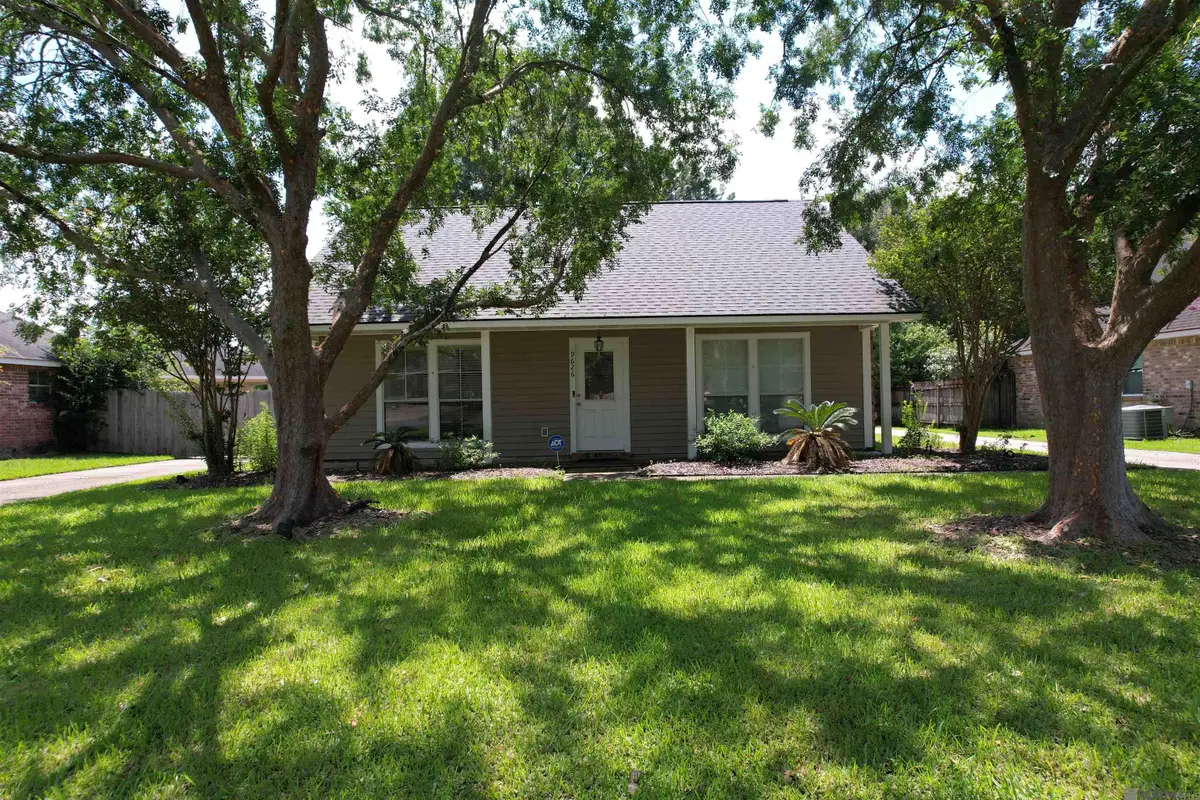 9626 Banway Dr, Greenwell Springs, LA 70739 - #1