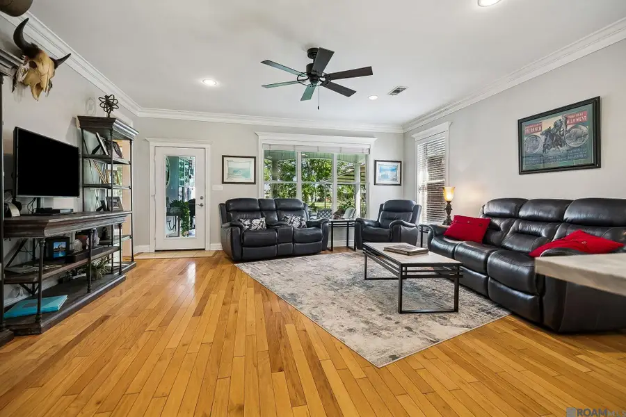 6009 Courtyard Dr, Gonzales, LA 70737 - #3