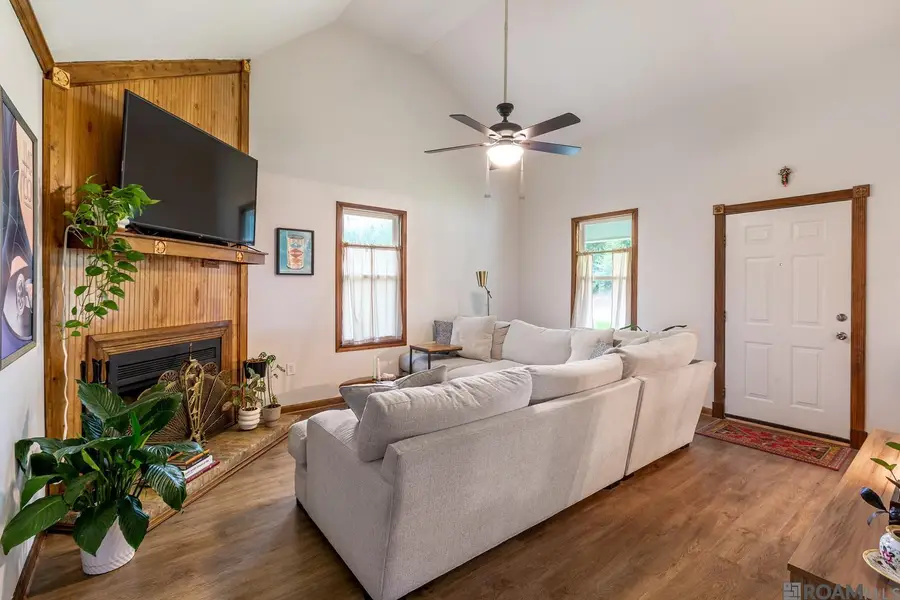 8369 Phillips Rd, Saint Amant, LA 70774 - #3