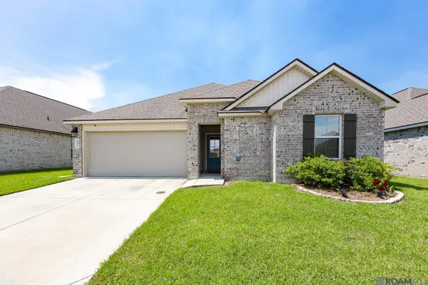 642 Correns Ln, Zachary, LA 70791
