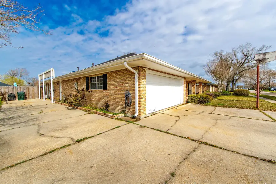 507 Summerfield Dr, Houma, LA 70360 - #2