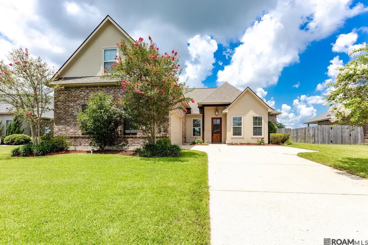 16395 Pascal Dr, Prairieville, LA 70769 - #1