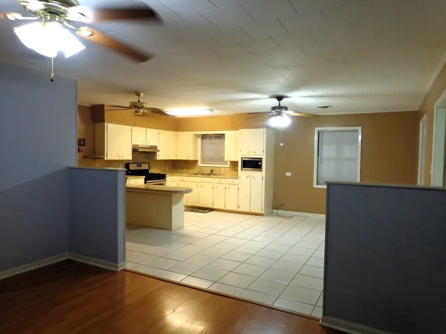 434 St Louis St, Raceland, LA 70394 - #3