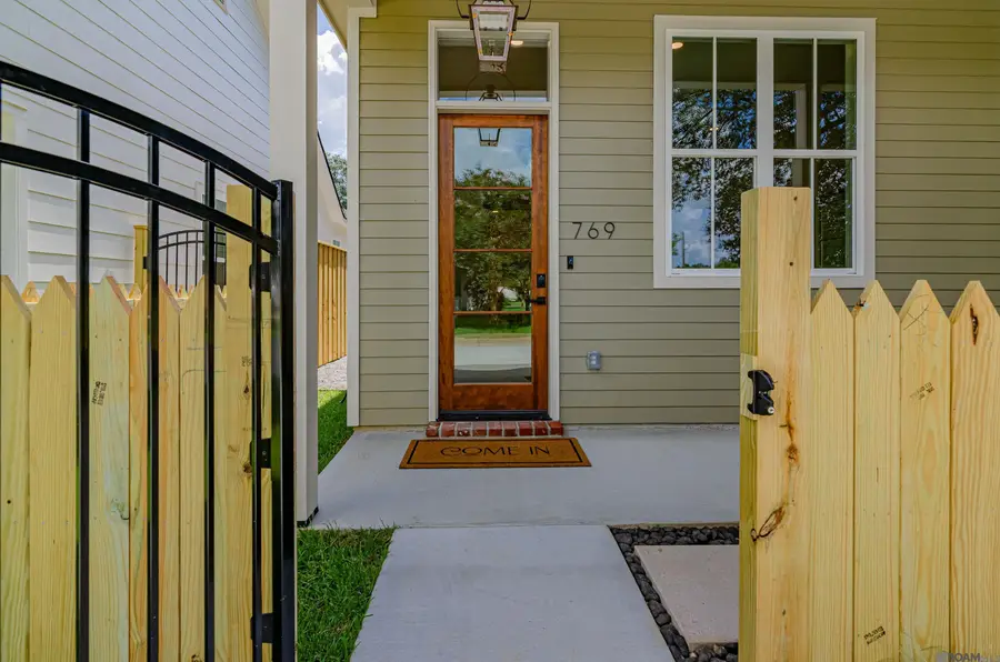 769 Saint Landry St, Baton Rouge, LA 70806 - #2