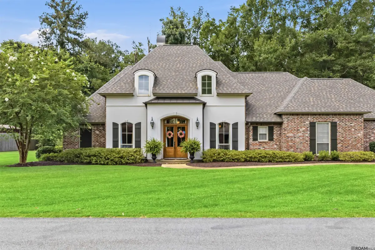 9584 Victory Ln, Denham Springs, LA 70726 - #1