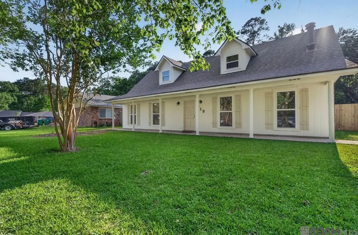 919 Willow Brook Ave, Denham Springs, LA 70726 - #1