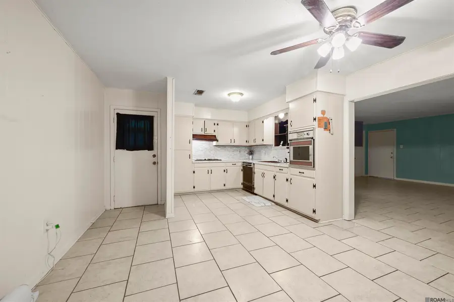 12445 Middlewood Dr, Baker, LA 70714 - #3