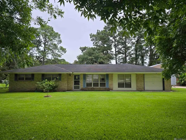 58655 Belleview Rd, Plaquemine, LA 70764