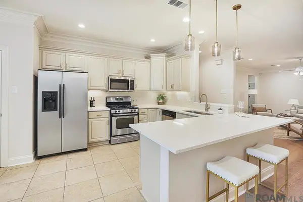 18639 Perkins Rd #18, Prairieville, LA 70769