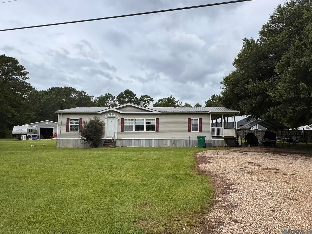 34633 Perkins Rd, Denham Springs, LA 70706 - #1