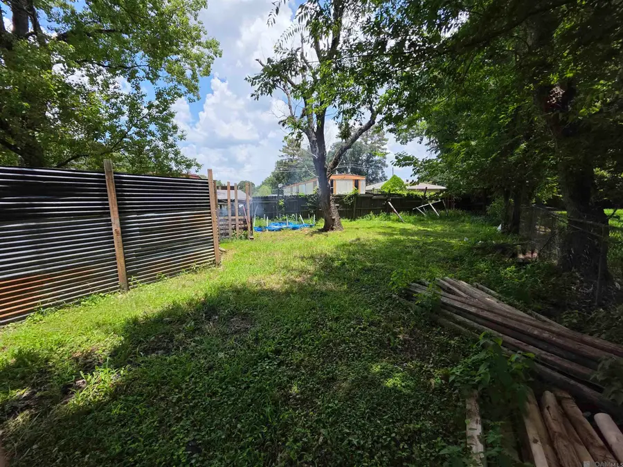 13540 W Leon St, Gonzales, LA 70737 - #3