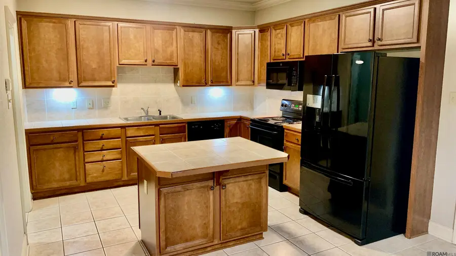 9124 Old Hammond Hwy #5, Baton Rouge, LA 70809 - #3