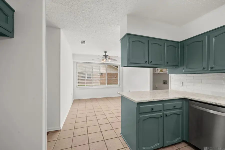 1342 Knollhaven Dr, Baton Rouge, LA 70810 - #2