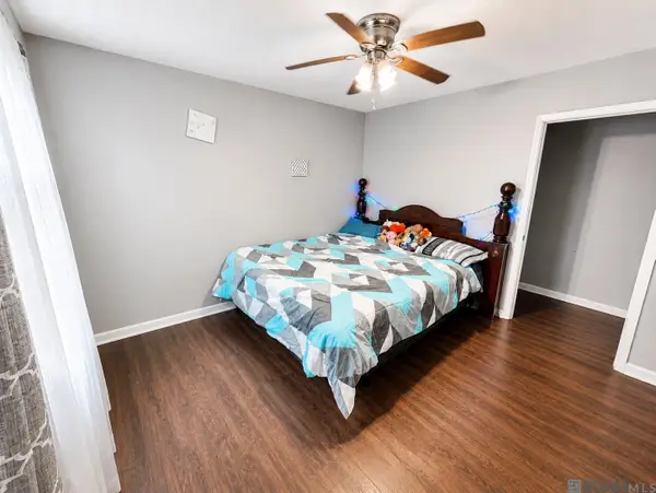 2305 13th St, Lake Charles, LA 70601