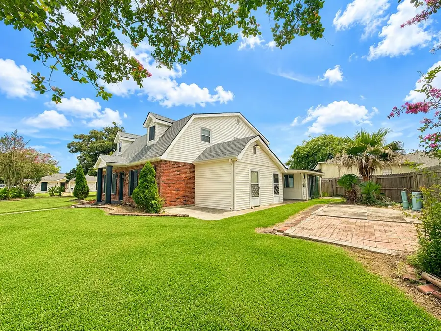 402 San Antonio Boulevard, Houma, LA 70360 - #3