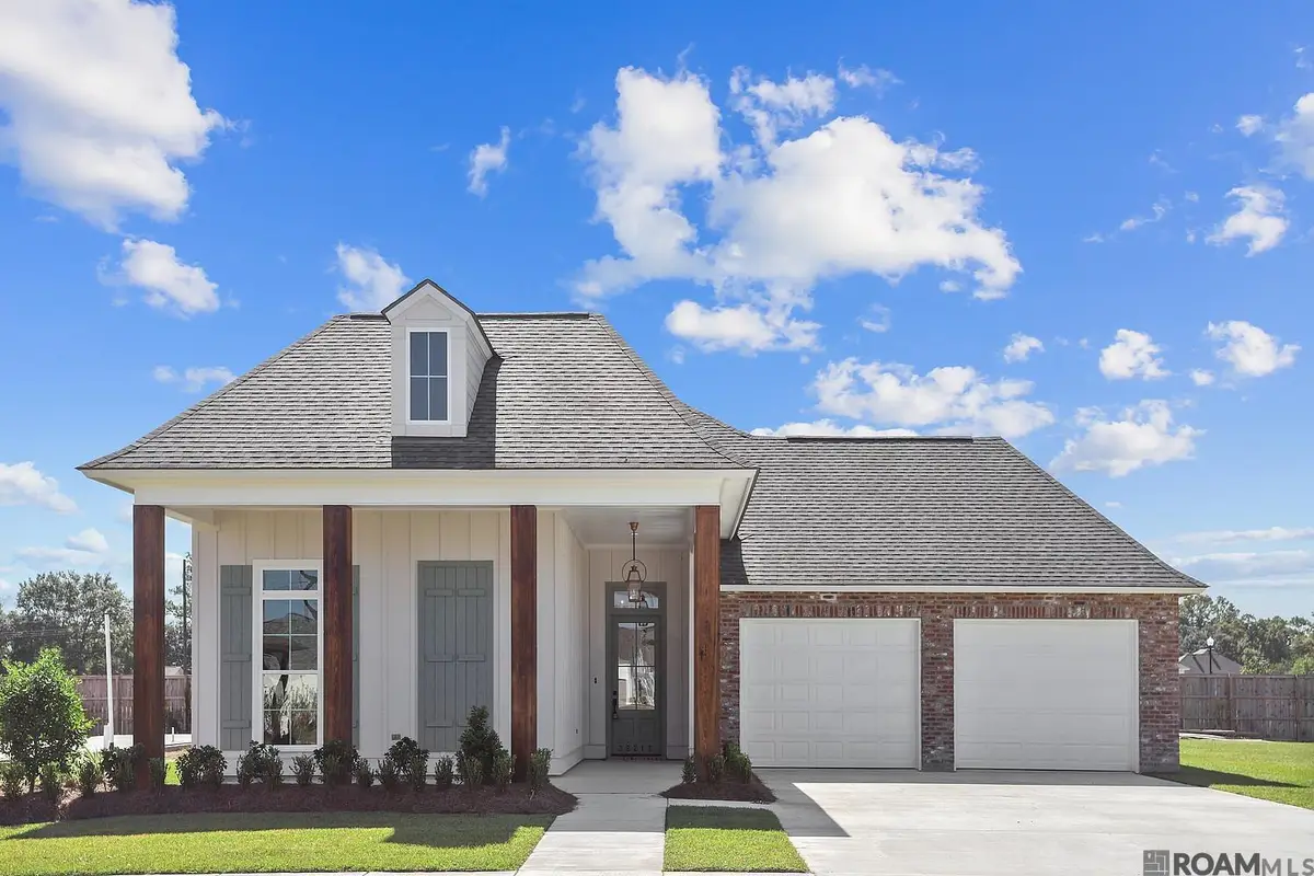 38217 Meadow Rue Dr, Prairieville, LA 70769 - #1