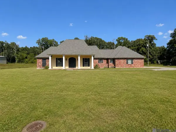 10234 Harrell Ln, Denham Springs, LA 70726
