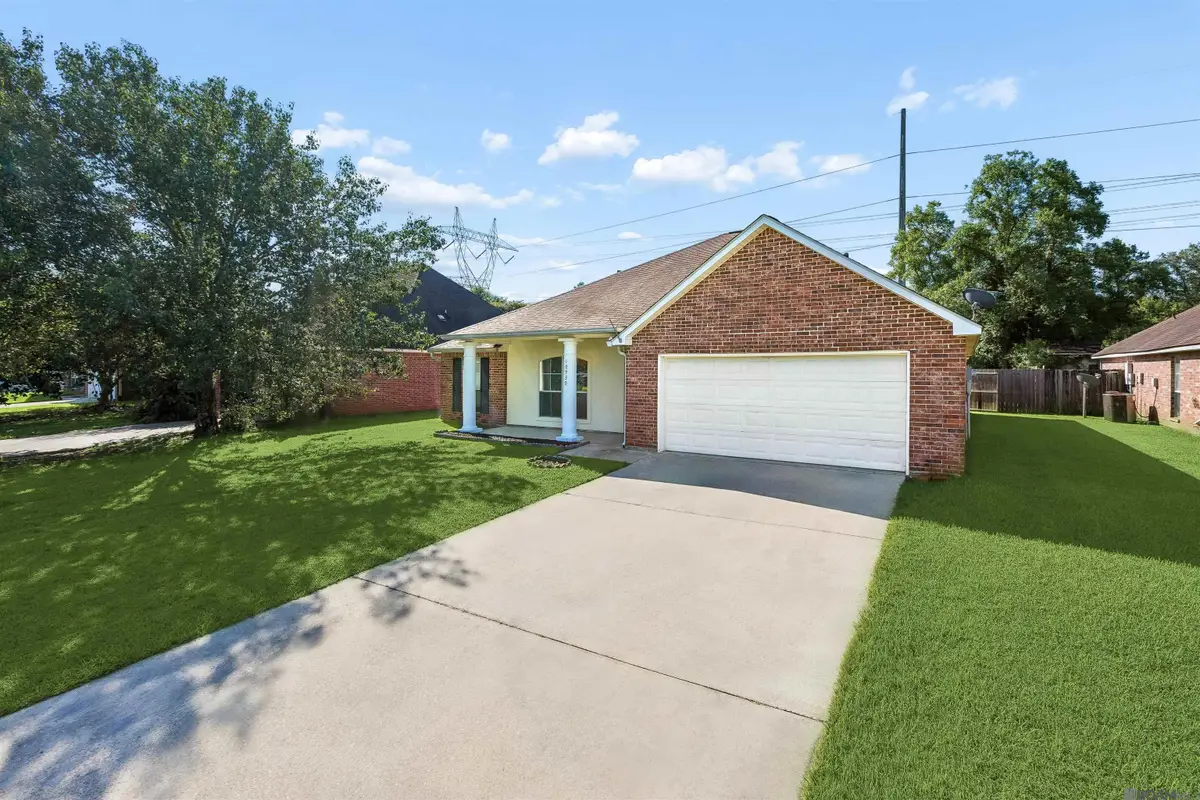 10930 Woodhaven Dr, Denham Springs, LA 70726 - #1
